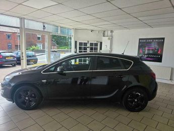 Vauxhall Astra 1.4 16v SRi Euro 5 5dr
