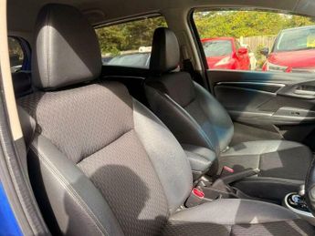 Honda Fit / Jazz 1.5 / Vitz Automatic Hybrid 5dr