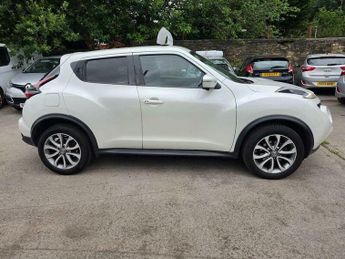 Nissan Juke 1.6 Tekna XTRON Euro 5 5dr