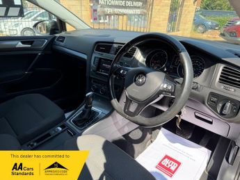Volkswagen Golf 2.0 TDI BlueMotion Tech SE DSG Euro 5 (s/s) 5dr