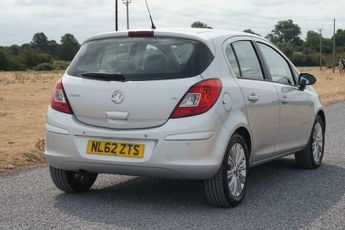 Vauxhall Corsa 1.4 16V SE Auto Euro 5 5dr