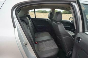 Vauxhall Corsa 1.4 16V SE Auto Euro 5 5dr