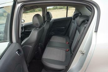 Vauxhall Corsa 1.4 16V SE Auto Euro 5 5dr