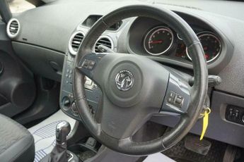 Vauxhall Corsa 1.4 16V SE Auto Euro 5 5dr