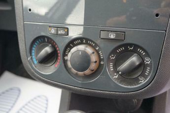 Vauxhall Corsa 1.4 16V SE Auto Euro 5 5dr
