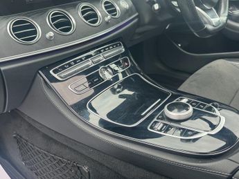 Mercedes-Benz E Class 2.0 E220d AMG Line (Premium) Estate 5dr Diesel G-Tronic+ Euro 6 