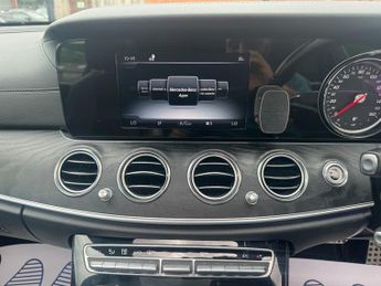 Mercedes-Benz E Class 2.0 E220d AMG Line (Premium) Estate 5dr Diesel G-Tronic+ Euro 6 