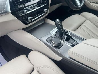 BMW 5 SERIES 3.0 530d M Sport Touring 5dr Diesel Auto xDrive Euro 6 (s/s) (26