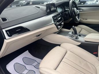 BMW 5 SERIES 3.0 530d M Sport Touring 5dr Diesel Auto xDrive Euro 6 (s/s) (26