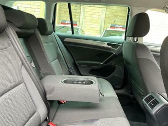Volkswagen Golf 2.0 TDI BlueMotion Tech SE Euro 5 (s/s) 5dr