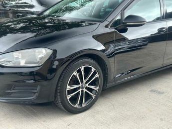 Volkswagen Golf 2.0 TDI BlueMotion Tech SE Euro 5 (s/s) 5dr