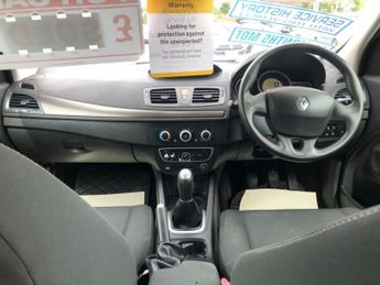 Renault Megane 1.6 16V Expression Euro 4 5dr