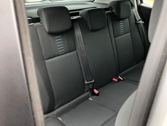 Renault Megane 1.6 16V Expression Euro 4 5dr
