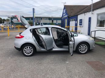 Renault Megane 1.6 16V Expression Euro 4 5dr