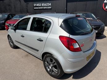 Vauxhall Corsa BREEZE-ONLY 44304 MILES, SERVICE HISTORY, SPARE REMOYTE KEY, £20