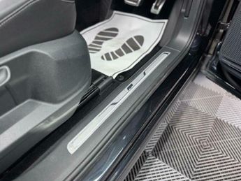 Volkswagen Tiguan R-LINE TECH TDI DSG