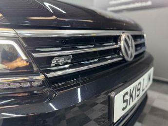 Volkswagen Tiguan R-LINE TECH TDI DSG