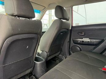 Kia Soul 1.6 CRDi Samba Euro 4 5dr