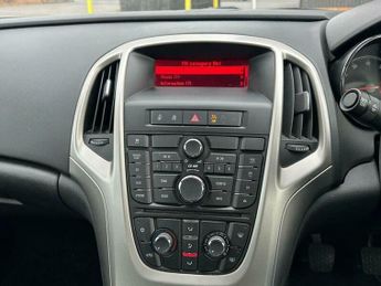 Vauxhall Astra 1.4 16v Exclusiv Euro 5 5dr