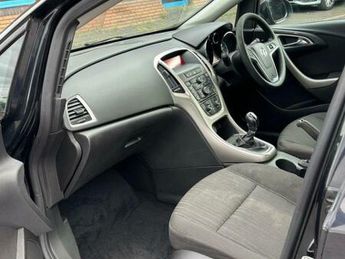 Vauxhall Astra 1.4 16v Exclusiv Euro 5 5dr