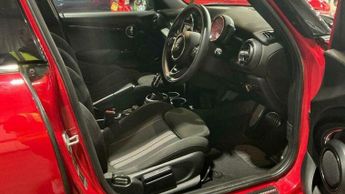 MINI Hatch 2.0 Cooper S Sport Steptronic Euro 6 (s/s) 5dr
