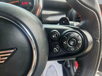 MINI Hatch 2.0 Cooper S Sport Steptronic Euro 6 (s/s) 5dr