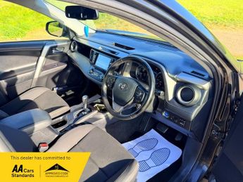 Toyota RAV4 2.5 VVT-h Business Edition Plus SUV 5dr Petrol Hybrid CVT Euro 6