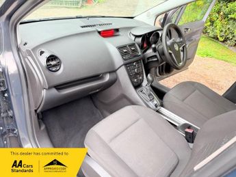 Vauxhall Meriva 1.4i Turbo Exclusiv MPV 5dr Petrol Auto Euro 6 (120 ps)