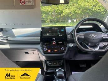 Hyundai Ioniq PREMIUM