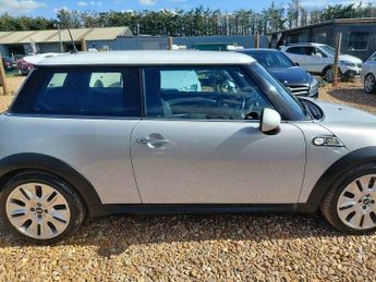 MINI Hatch 1.6 Cooper S Camden Euro 5 3dr