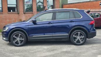 Volkswagen Tiguan 2.0 TDI BlueMotion Tech SE Navigation DSG 4Motion Euro 6 (s/s) 5