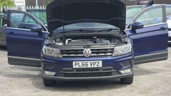 Volkswagen Tiguan 2.0 TDI BlueMotion Tech SE Navigation DSG 4Motion Euro 6 (s/s) 5