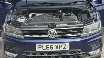 Volkswagen Tiguan 2.0 TDI BlueMotion Tech SE Navigation DSG 4Motion Euro 6 (s/s) 5