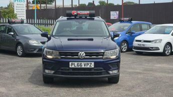 Volkswagen Tiguan 2.0 TDI BlueMotion Tech SE Navigation DSG 4Motion Euro 6 (s/s) 5