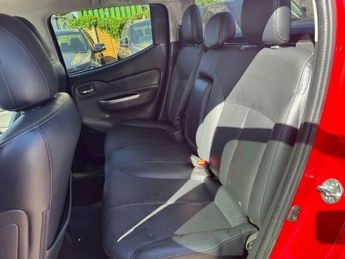 Fiat Fullback 2.4D LX Auto 4WD Euro 6 4dr (Euro 6)