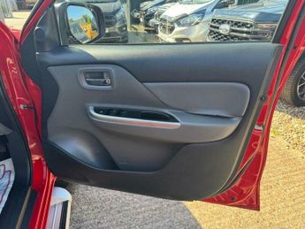 Fiat Fullback 2.4D LX Auto 4WD Euro 6 4dr (Euro 6)