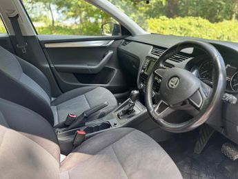 Skoda Octavia S TDI DSG
