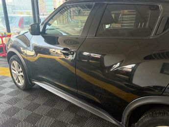 Nissan Juke 1.6 Acenta Premium XTRON Euro 5 5dr