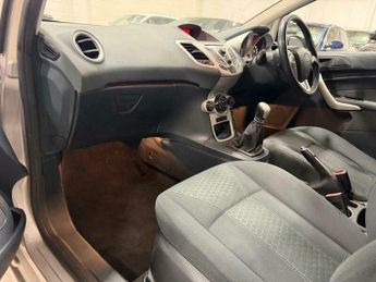 Ford Fiesta 1.4 Zetec 5dr