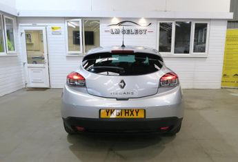 Renault Megane DYNAMIQUE TOMTOM VVT 110