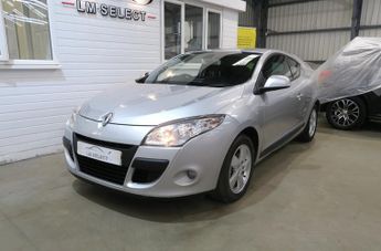 Renault Megane DYNAMIQUE TOMTOM VVT 110