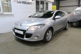 Renault Megane DYNAMIQUE TOMTOM VVT 110