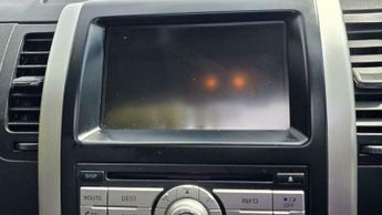 Nissan X-Trail 2.0 dCi Tekna SUV 5dr Diesel Auto 4WD Euro 5 (AVM) (150 ps)