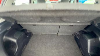 Toyota Yaris VVT-I T SPIRIT