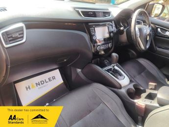 Nissan Qashqai 1.6 dCi Tekna SUV 5dr Diesel XTRON 2WD Euro 6 (s/s) (130 ps)