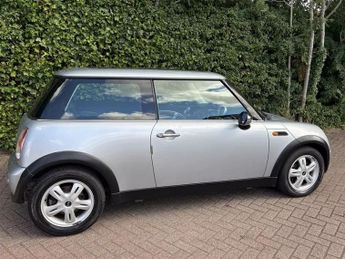 MINI Hatch ONE