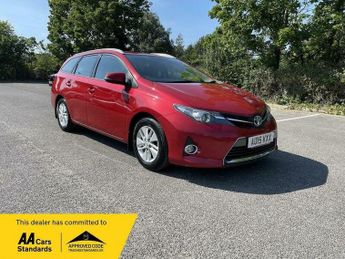 Toyota Auris 1.8 VVT-h Icon Touring Sports CVT Euro 5 (s/s) 5dr