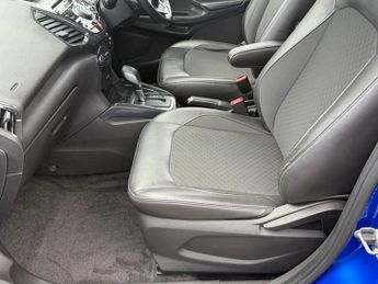 Ford ECOSPORT TITANIUM