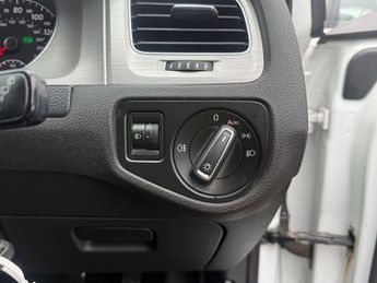 Volkswagen Golf SE TSI BLUEMOTION TECHNOLOGY DSG