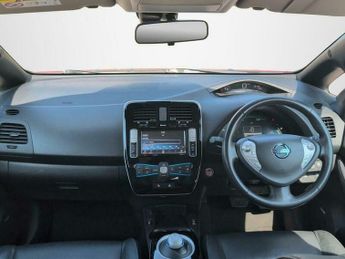 Nissan Leaf 30kWh Tekna Auto 5dr